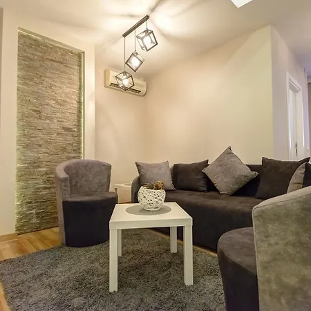Skadarlija Nb Belgrado